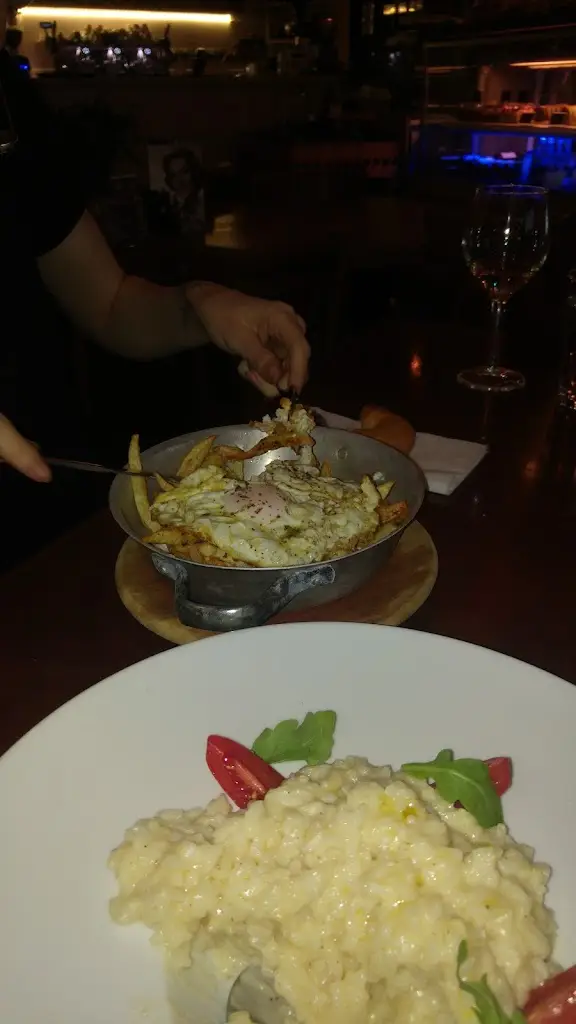 Menu_Fraggos all day cafe restaurant_Markópoulo_image_9