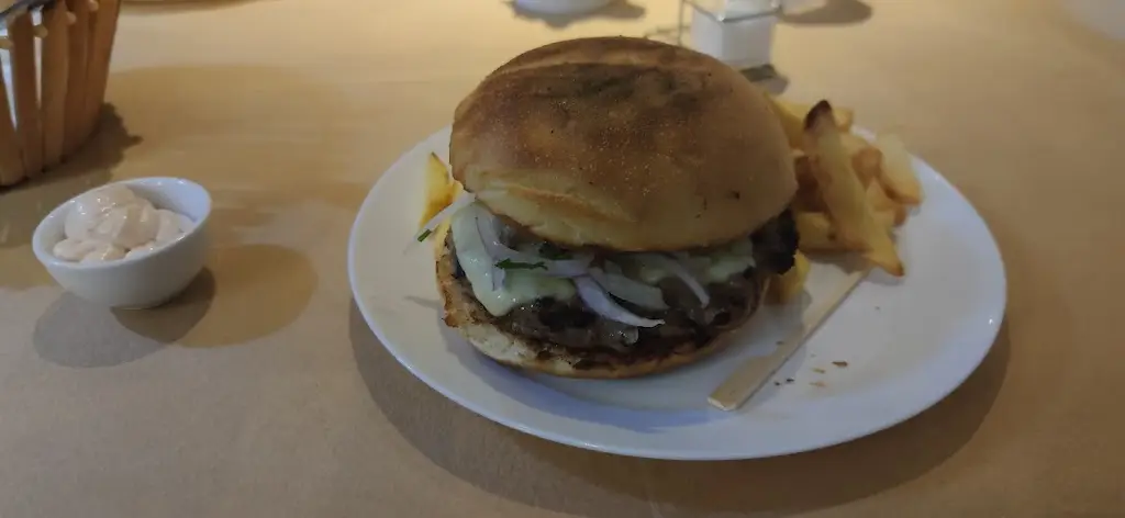 Menü_Σουβλάκι - Τα 2 αδέλφια_Markópoulo_Bild_3