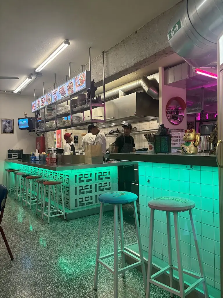 Alex_Tailandi_Melíssia_Bewertung