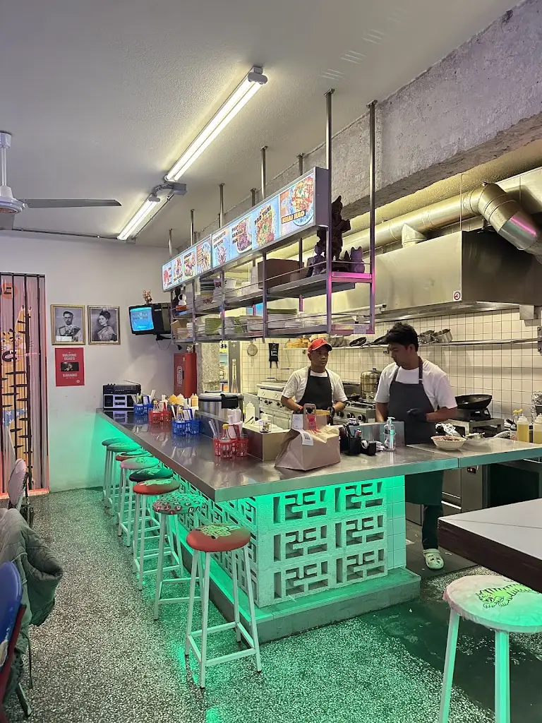 Tailandi_Melíssia_slider_image_3