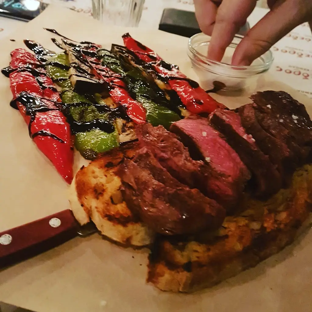 Oliver Bailey_The President Melissia_Melíssia_review