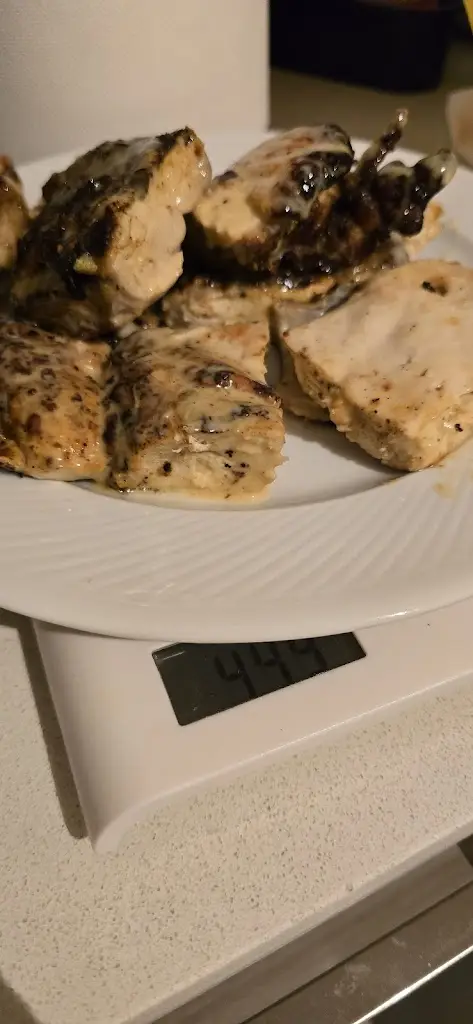 Oliver Bailey_Kokoloko’s_Melíssia_review