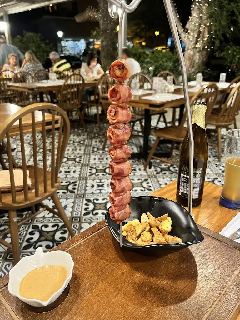 Viki Georgieva_Ivilai_Néa Erythraía_Bewertung