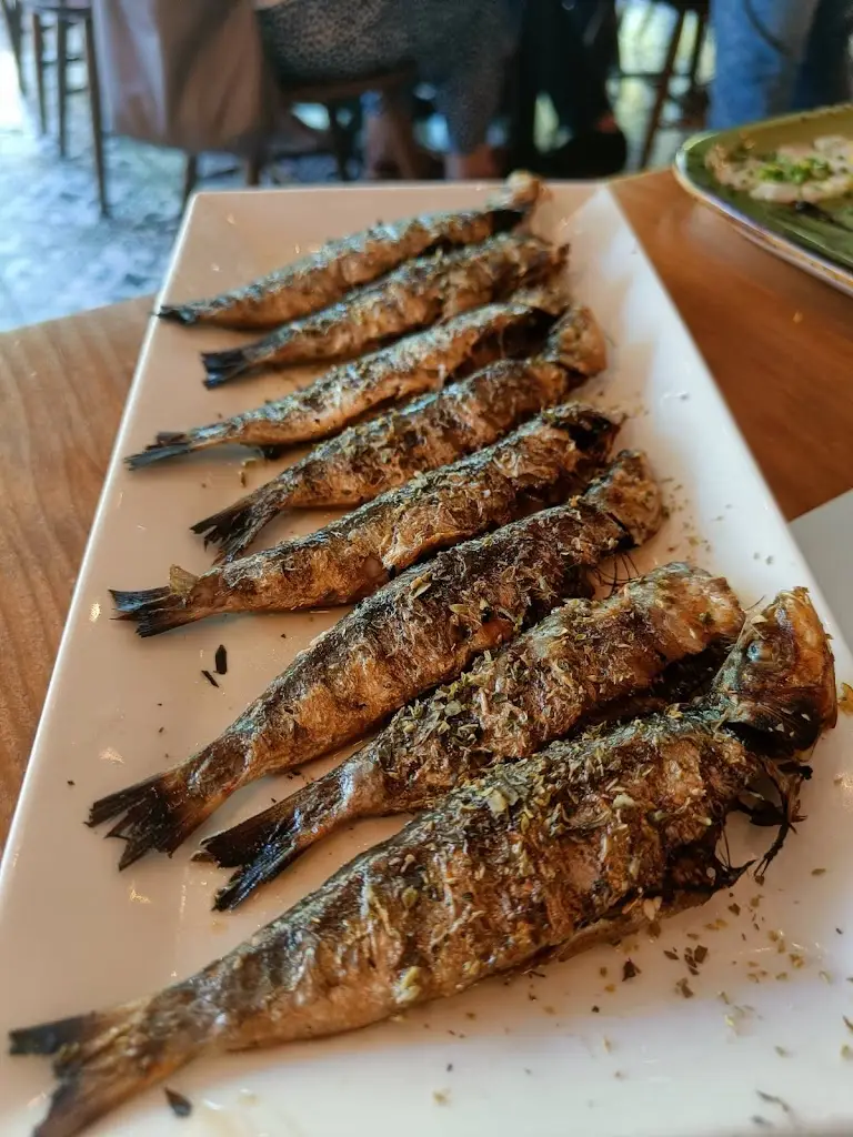 Ivilai_Néa Erythraía_slider_image_2