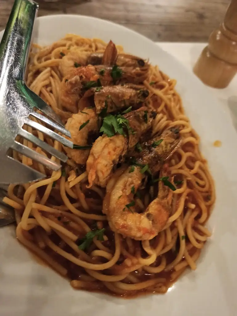 Menü_R / C Travelling north_Néa Erythraía_Bild_2