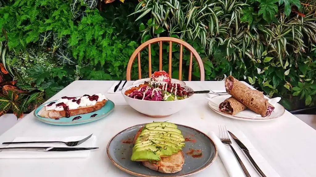 mimosa neighborhood bistrot_Néa Filadélfeia_slider_image_3