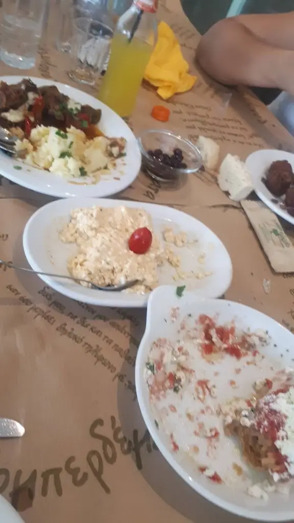 Menü_Ρακομπερδέματα (Κρητική Κουζίνα)_Néa Filadélfeia_Bild_9