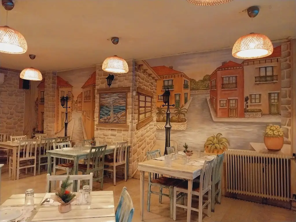 Ρακομπερδέματα (Κρητική Κουζίνα) Restaurant in Néa Filadélfeia