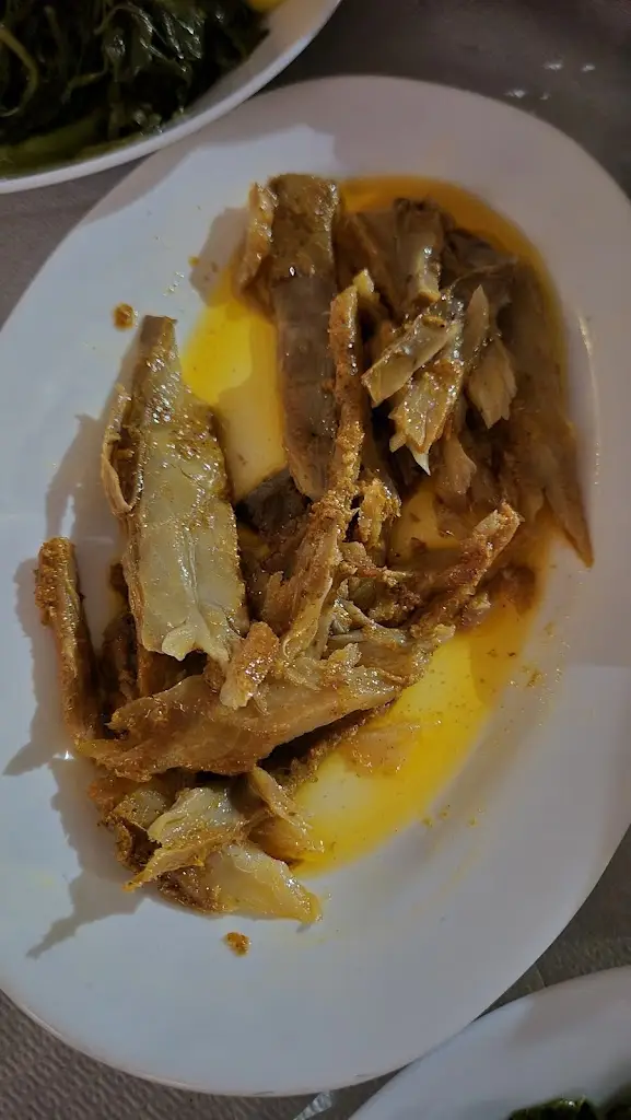 Evgenia Papantonaki_Almyra small plates_Néa Chalkidóna_reseña