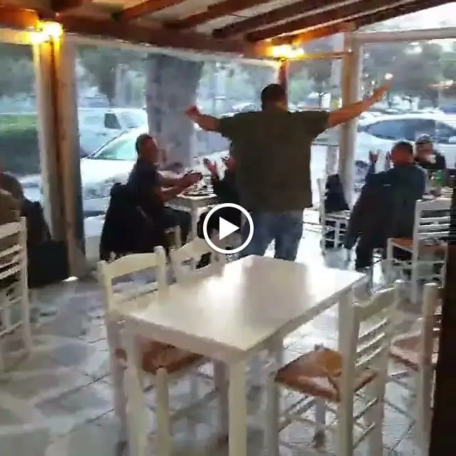 Τσιπουράδικο Αδέσποτο_Néa Ionía_slider_image_2