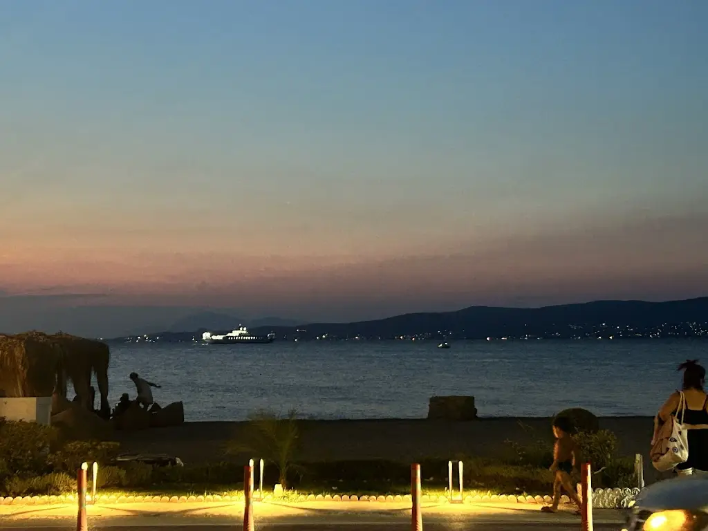 Eni Koukoula_PIPERIA - Sea food restaurant_Néa Palátia_Bewertung