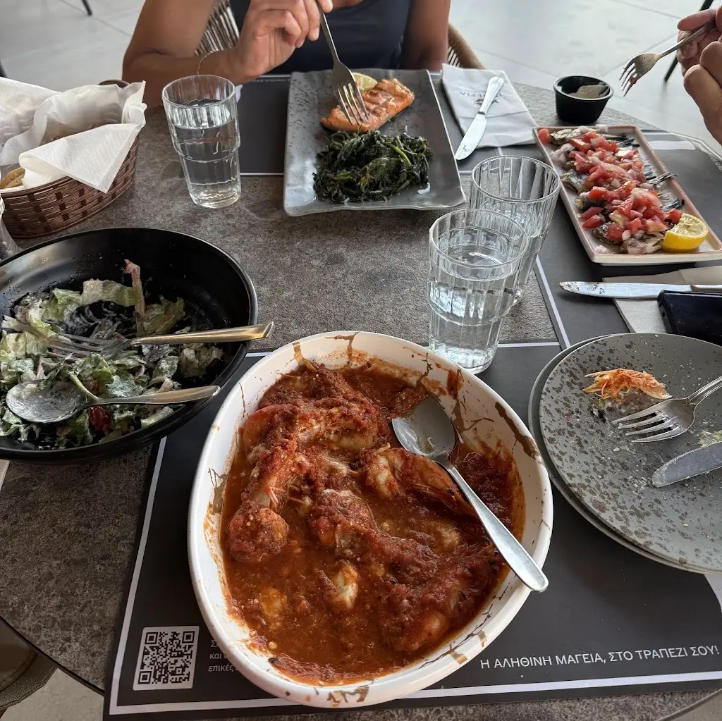 Sasha_PIPERIA - Sea food restaurant_Néa Palátia_Bewertung