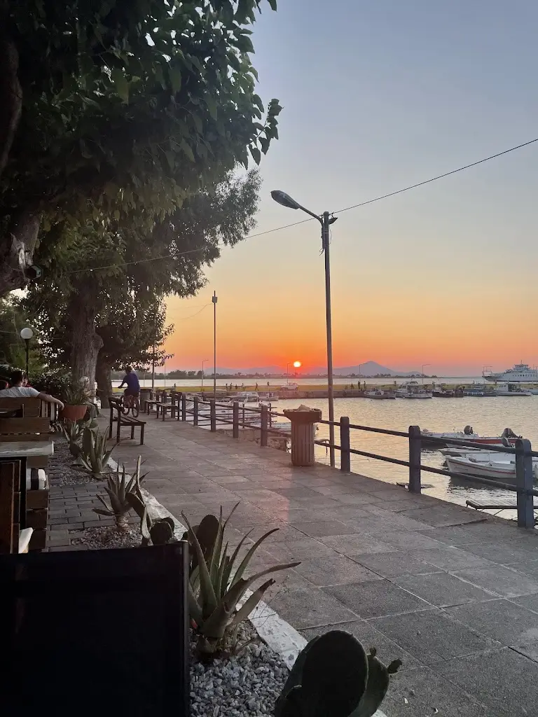 Coco Pan_Néa Palátia_slider_image_3