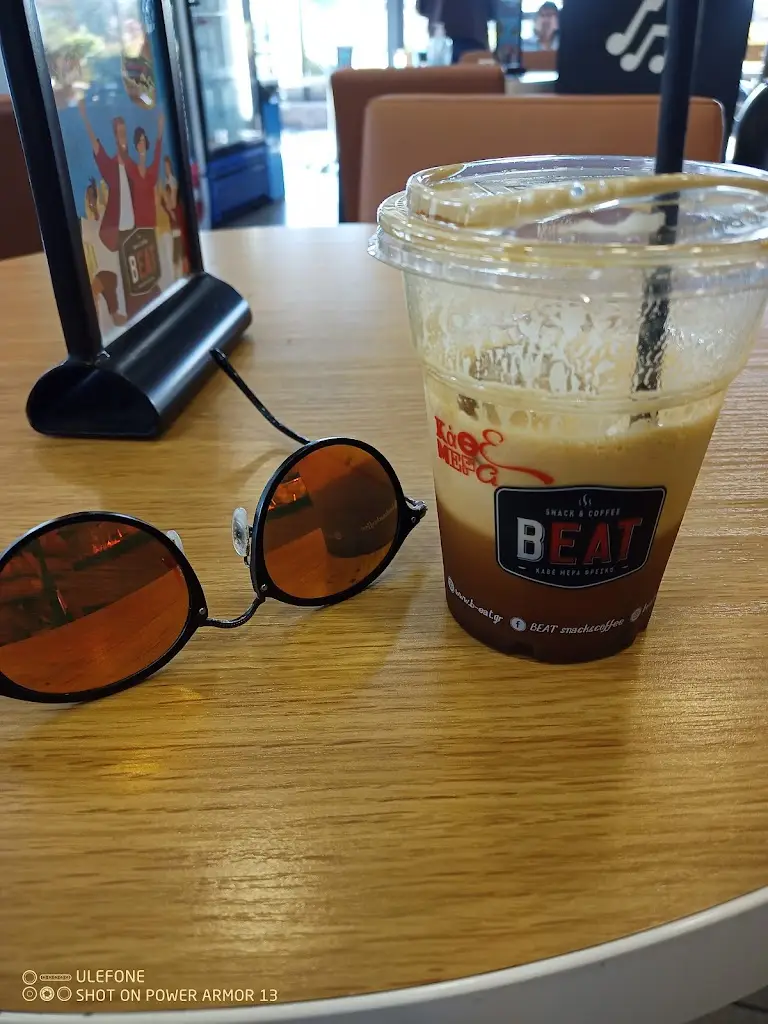 BEAT SNACK & COFFEE_Agios Ioannis Rentis_slider_image_2