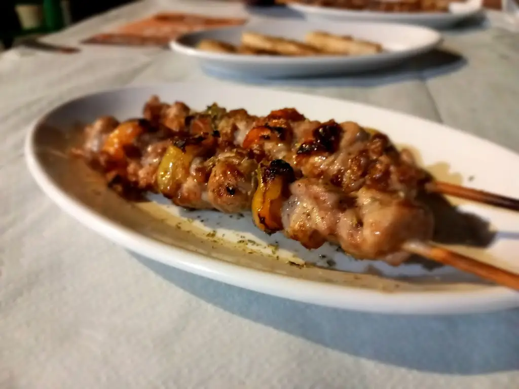 Ψητοπωλείο "Γιώτα" restaurant in Néa Palátia