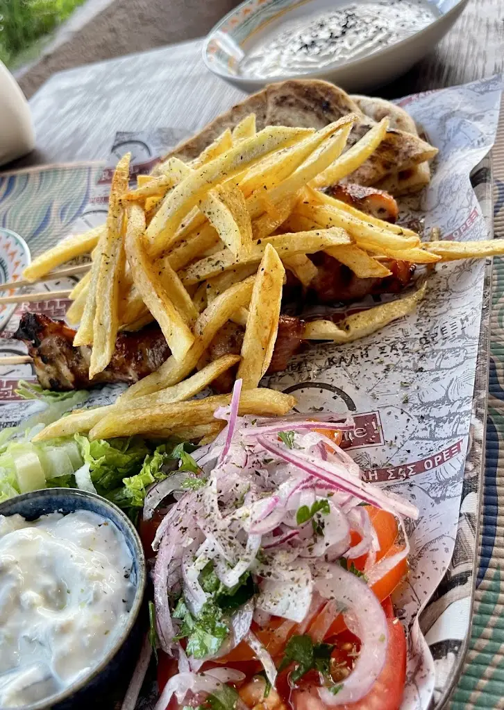 Faros Meet_Néa Mákri_slider_image_3