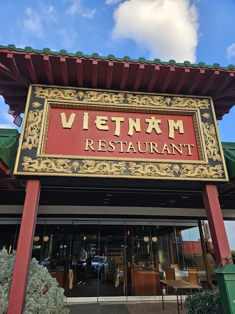 VIETNAM ASIAN RESTAURANT_Néa Mákri_slider_image_1