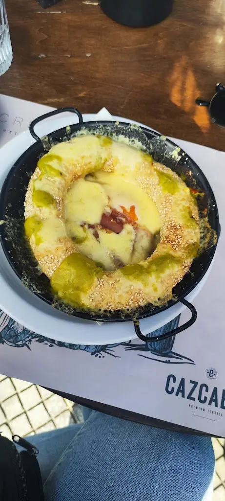 zehra tatlı_Seacret All Day Resto Bar_Néa Mákri_Bewertung