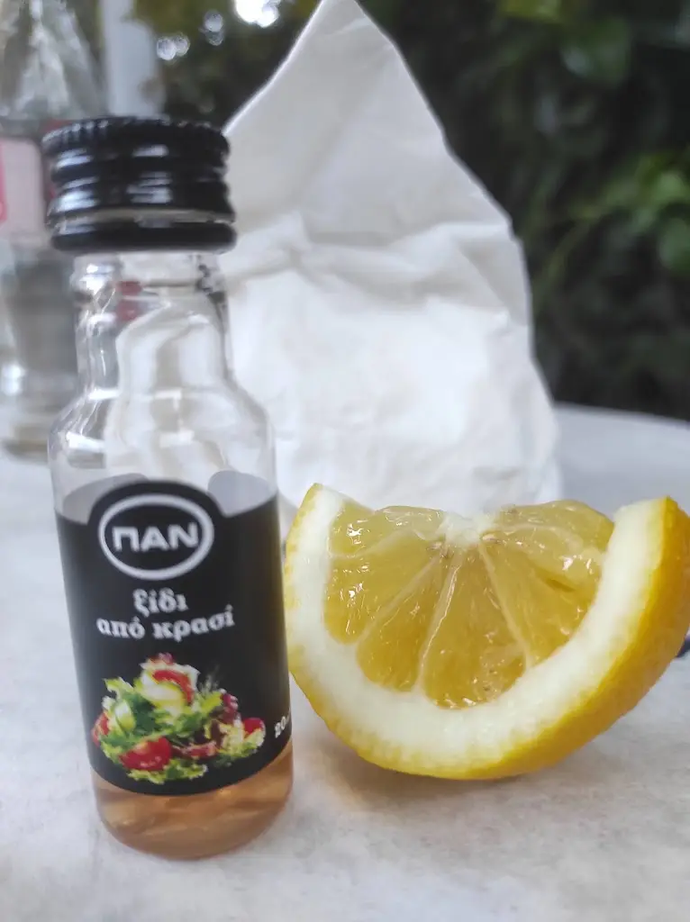 Anthony Moroz_Chimona-Kalokairi_Néa Mákri_review