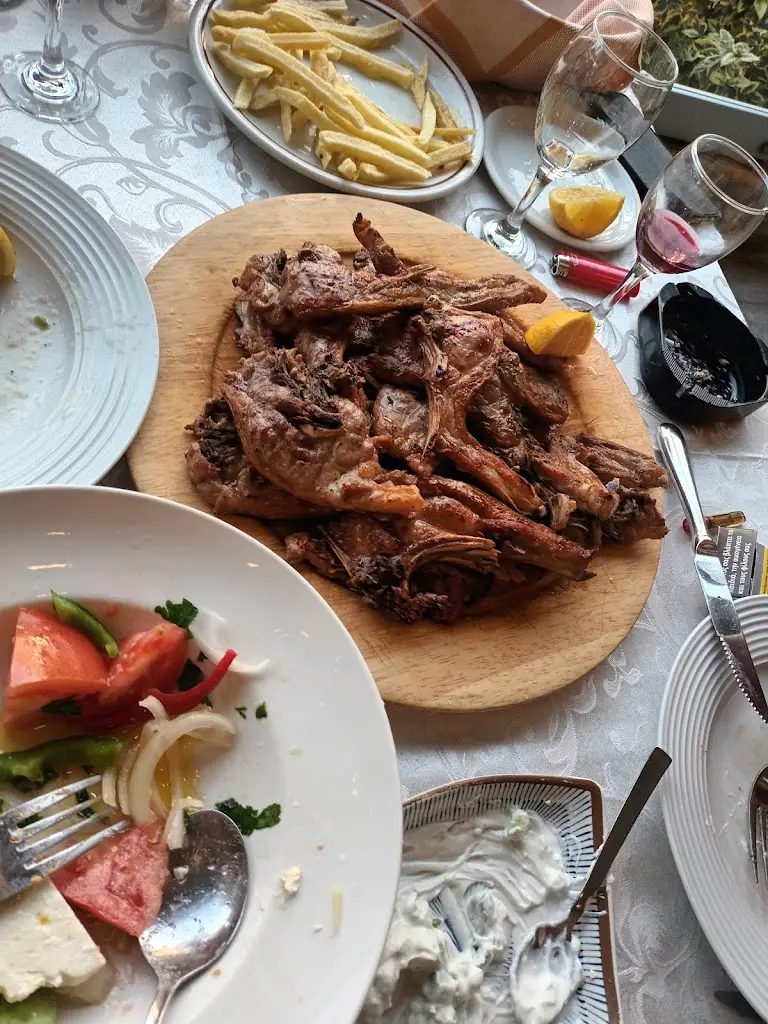 O Vasilis_Néa Mákri_slider_image_3