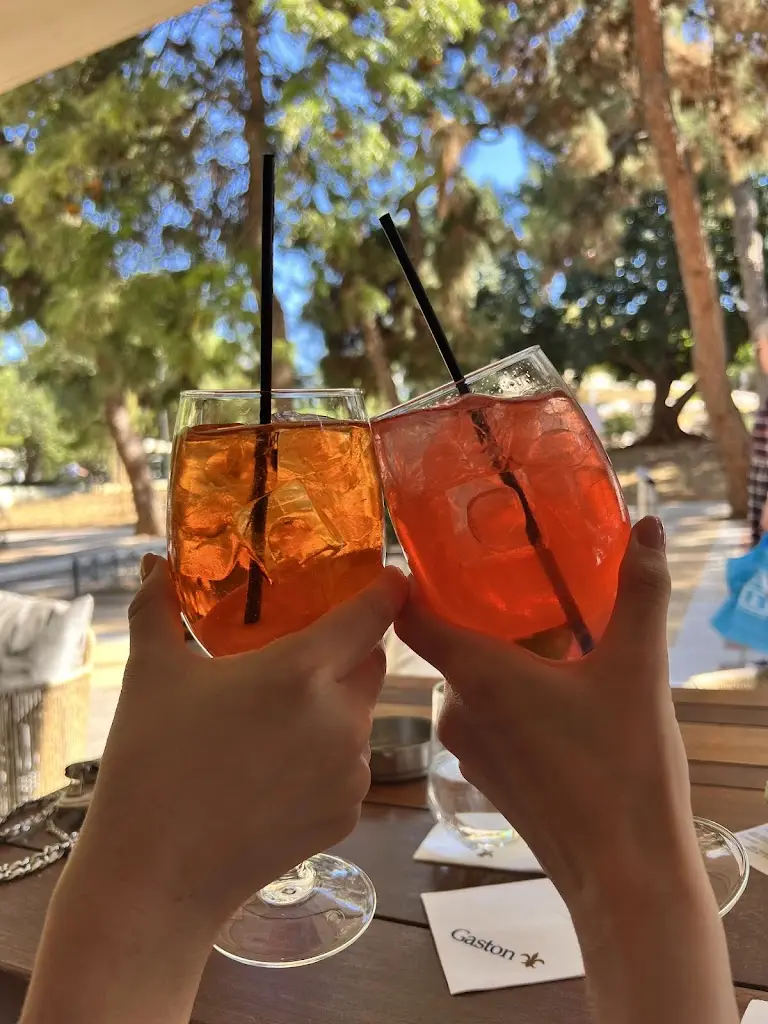 Anastasiya Puchkouskaya_Gaston_Néa Smýrni_review