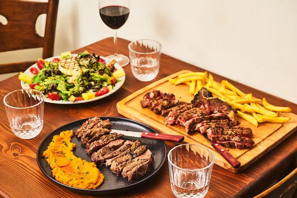 ΧΟΝΟΛΟΥΛΟΥ ζυθεστιατόριο_Néa Smýrni_slider_image_3