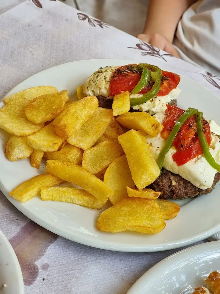 Menü_Τα Λιόδεντρα_Néa Smýrni_Bild_6