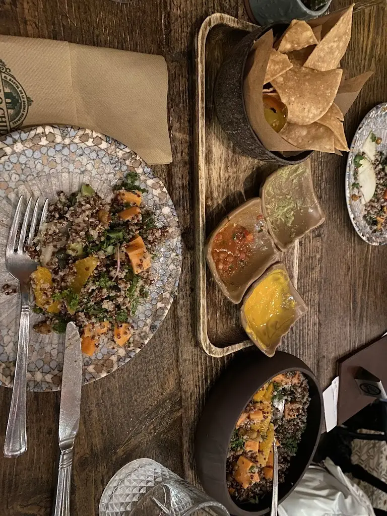 Παναγιωτης Φωτιαδης_Pueblo Chido, Nea Smyrni_Néa Smýrni_Bewertung