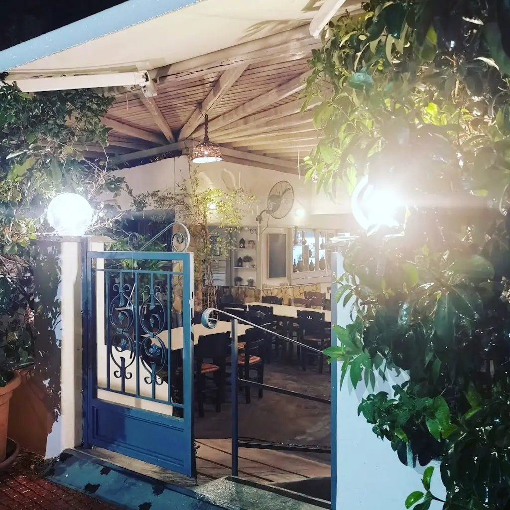 Το παλιο κουτουκι Εστιατόριο νεα σμυρνη_Néa Smýrni_slider_image_1