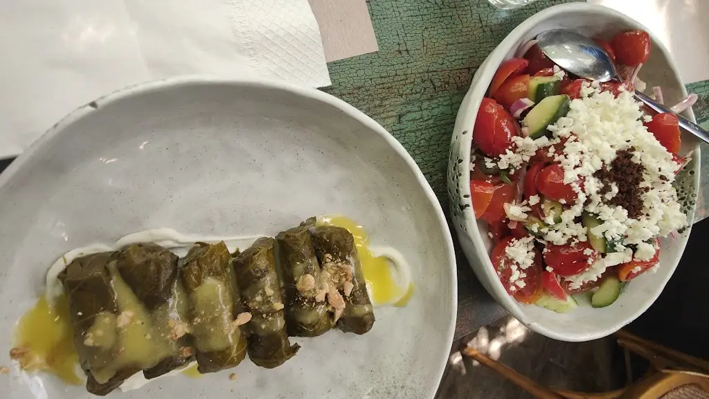 Ella Greek Cooking_Neos Voutzás_slider_image_2