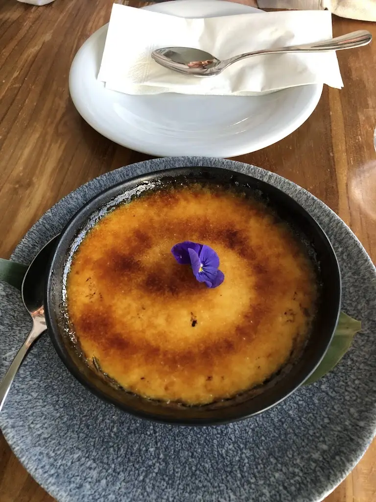 Randy Ivey_e&o Pan-Asian Restaurant Athens_Neos Voutzás_review