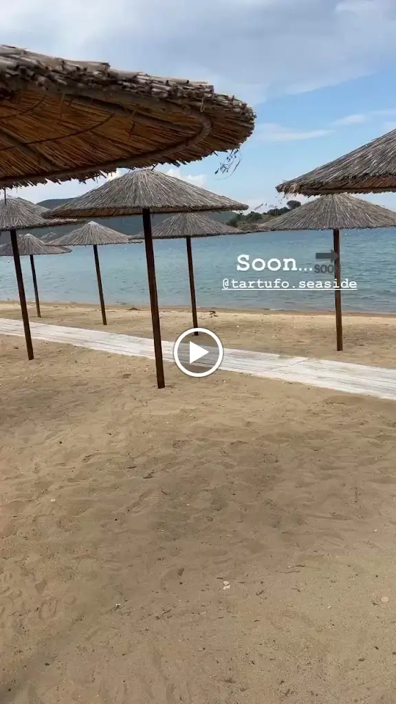 Tartufo Seaside_Néa Péramos_slider_image_2