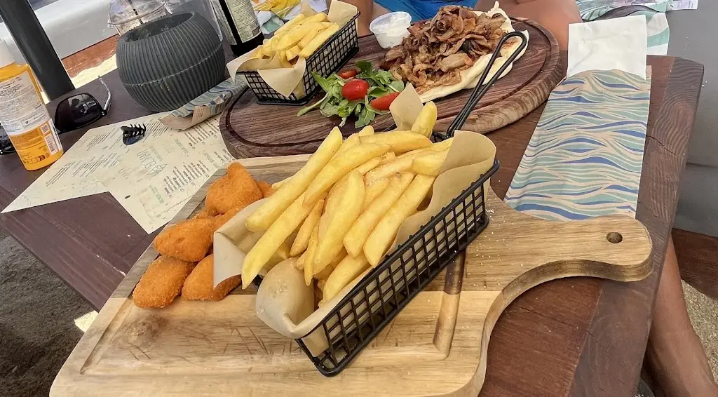 Menü_El Mar Seaside Bistro_Néa Péramos_Bild_3