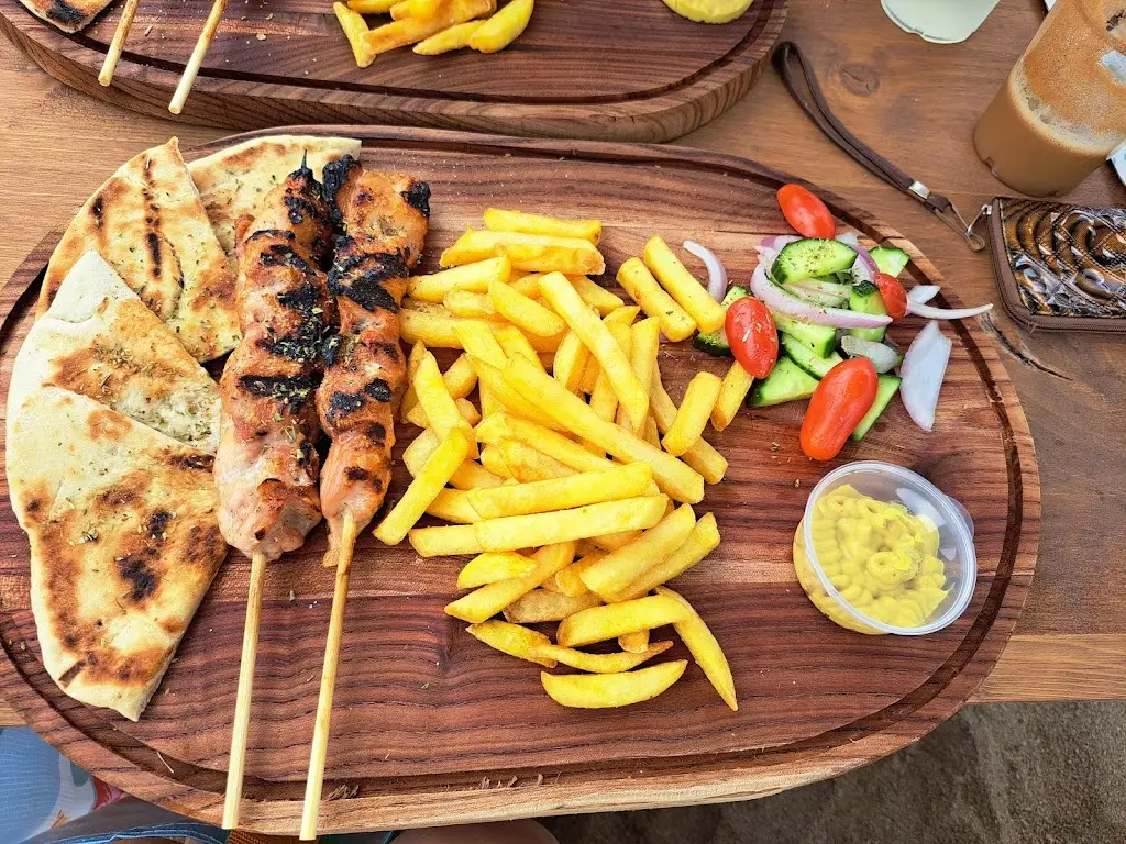 Menü_El Mar Seaside Bistro_Néa Péramos_Bild_4