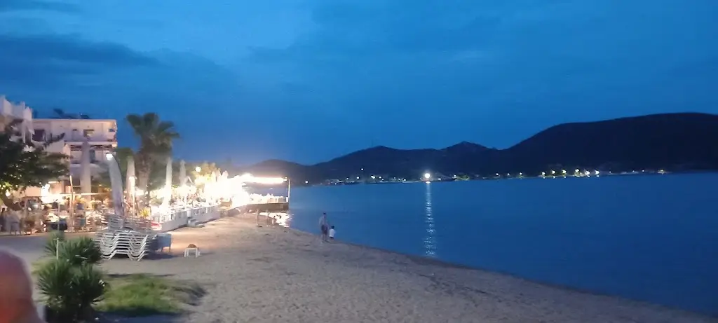 VikinGA_Ντομάτα_Néa Péramos_review