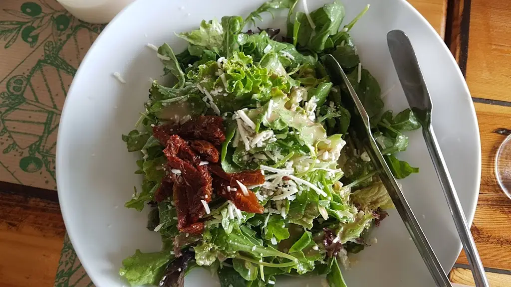 Menü_restaurant East_Néa Péramos_Bild_9