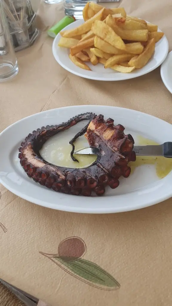 Menü_Taverna Germanos_Néa Péramos_Bild_7