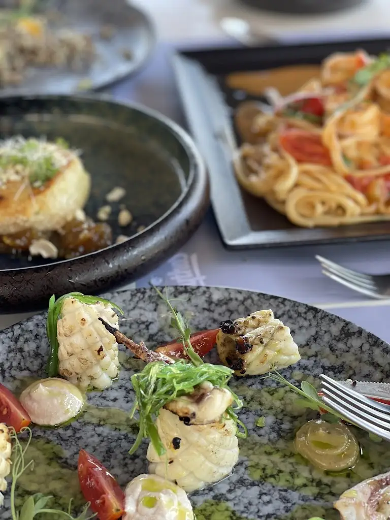 Menu_GLYKANISOS RESTAURANT_Néa Péramos_image_6