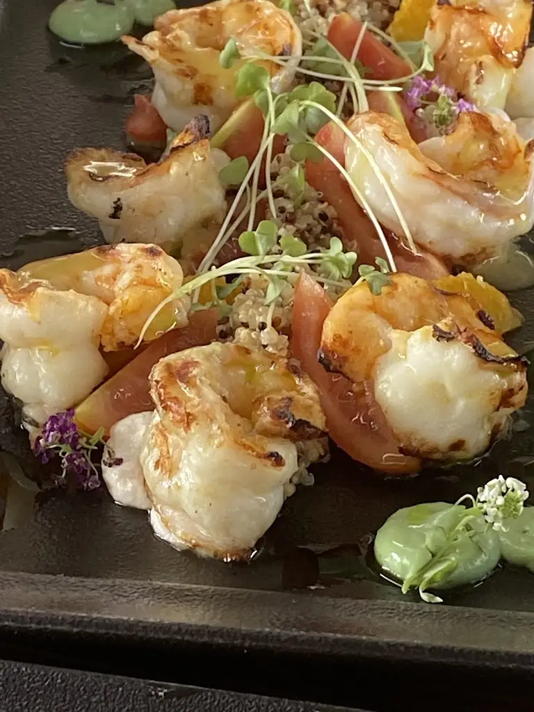 GLYKANISOS RESTAURANT_Néa Péramos_slider_image_3