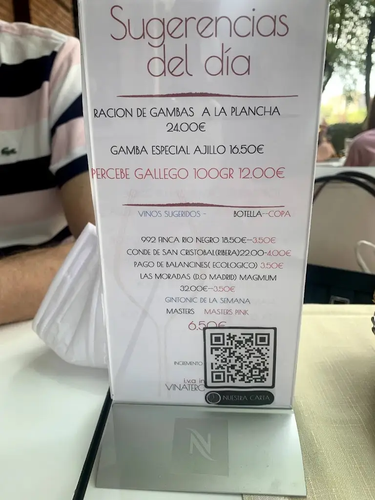 Menu_Papillon Bistrot Athens_Néo Psychikó_imagen_4