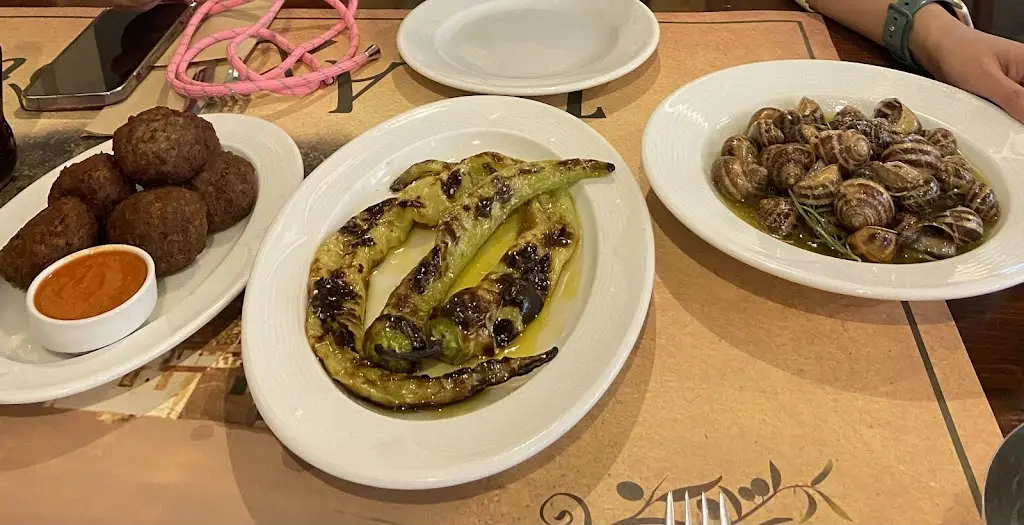 Be Kre_Ta Ahladia_Aigáleo_Bewertung