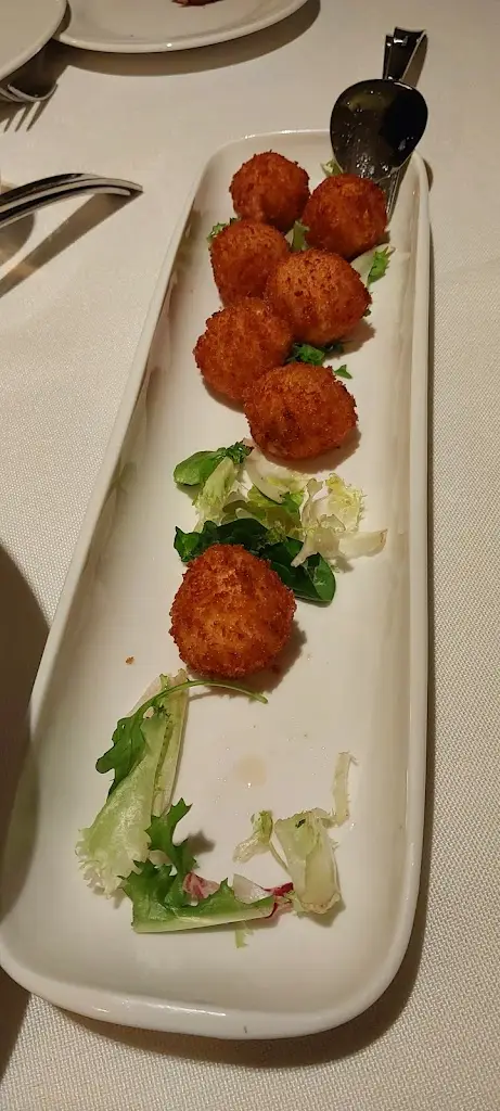 Menü_Hachikō Sushi Tales & Cocktails Psychiko_Néo Psychikó_Bild_9