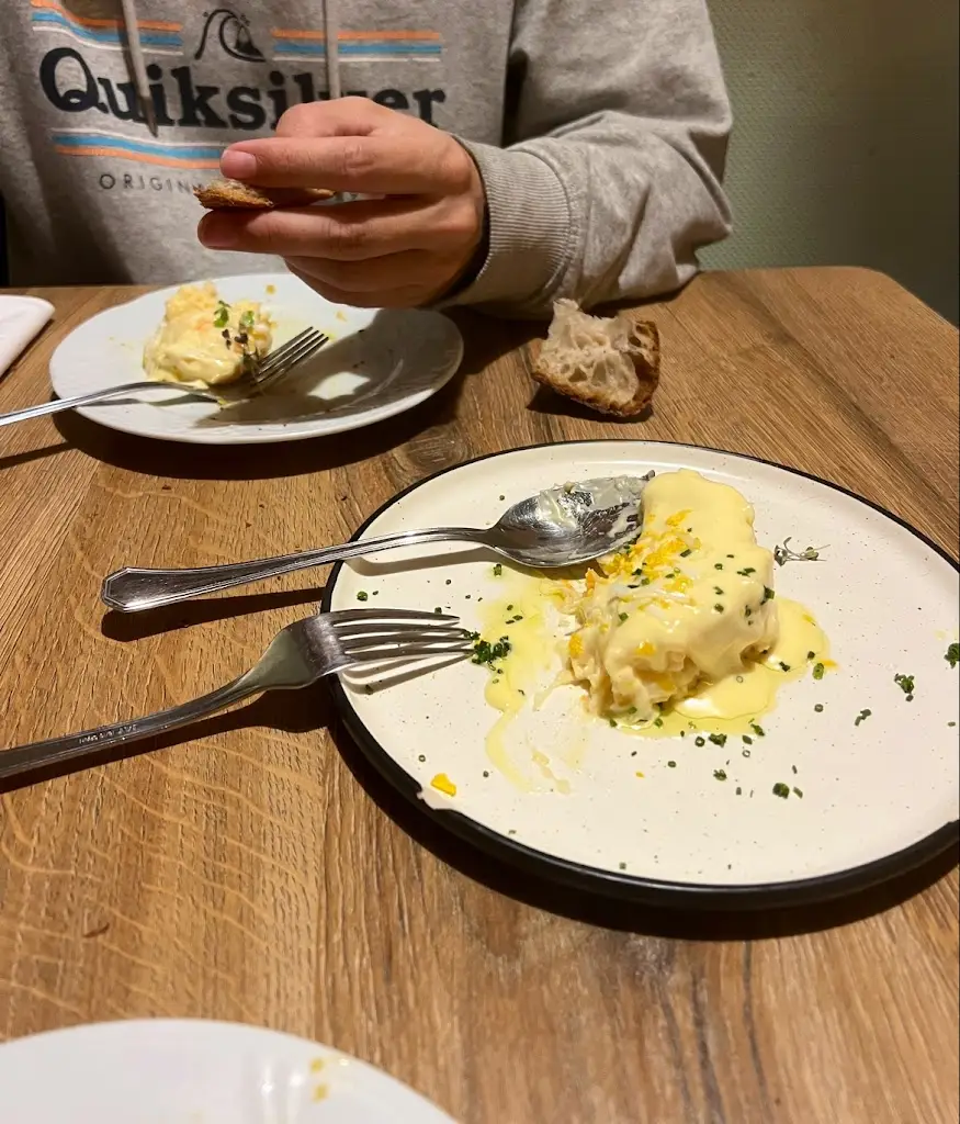 Menia Loupi_Ταβέρνα Ο Ντέρης_Oropós_Bewertung