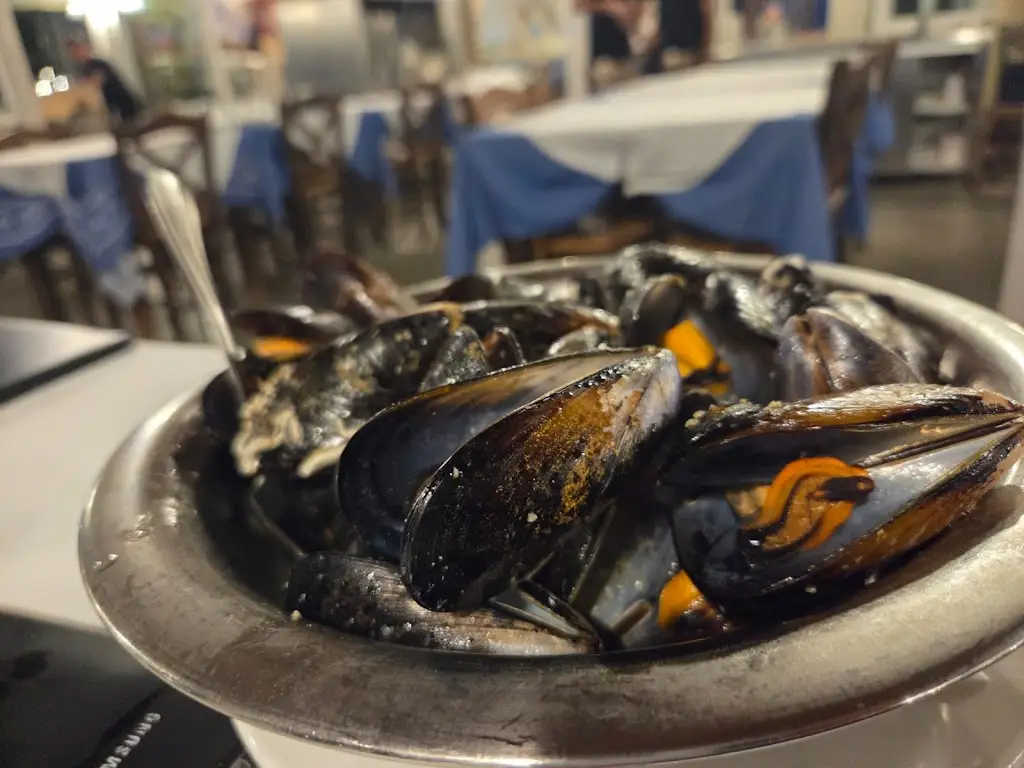 Galene fish restaurant_Palaiá Fókaia_slider_image_2