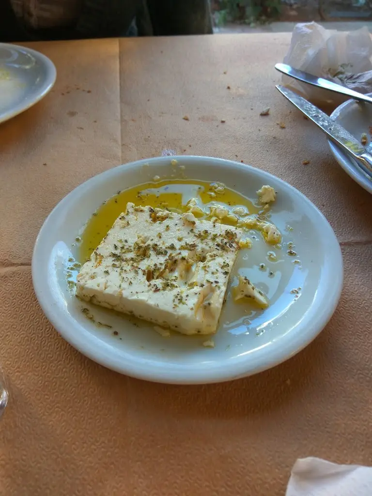 Menü_Taverna The Pines Mary John_Palaiá Fókaia_Bild_3