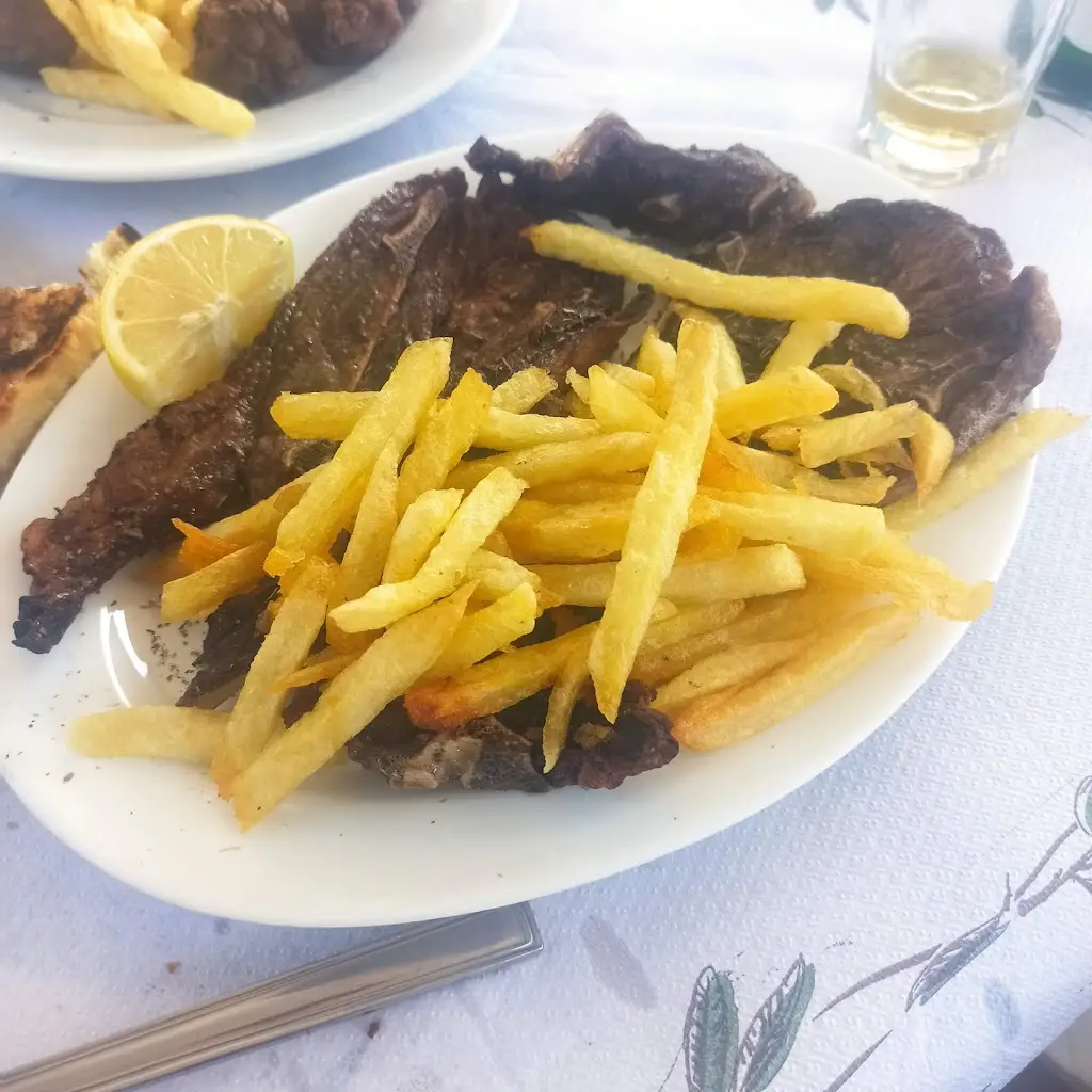 Menü_Taverna The Pines Mary John_Palaiá Fókaia_Bild_7