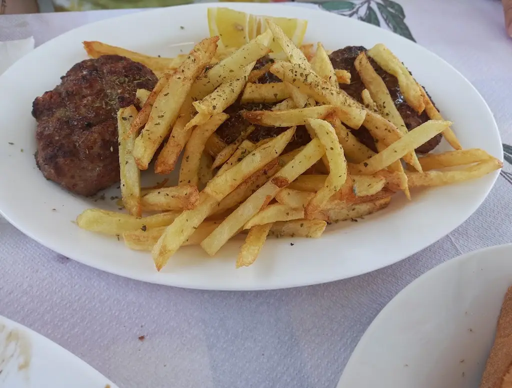 Menü_Taverna The Pines Mary John_Palaiá Fókaia_Bild_9