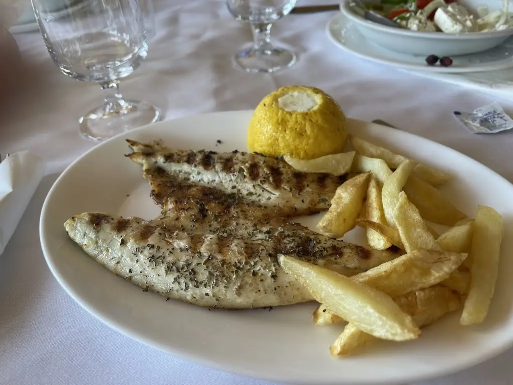 Diane_Akrogiali_Palaiá Fókaia_review