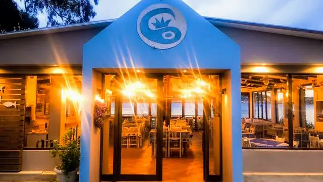 Vasilis Fish Tavern_Palaiá Fókaia_slider_image_1