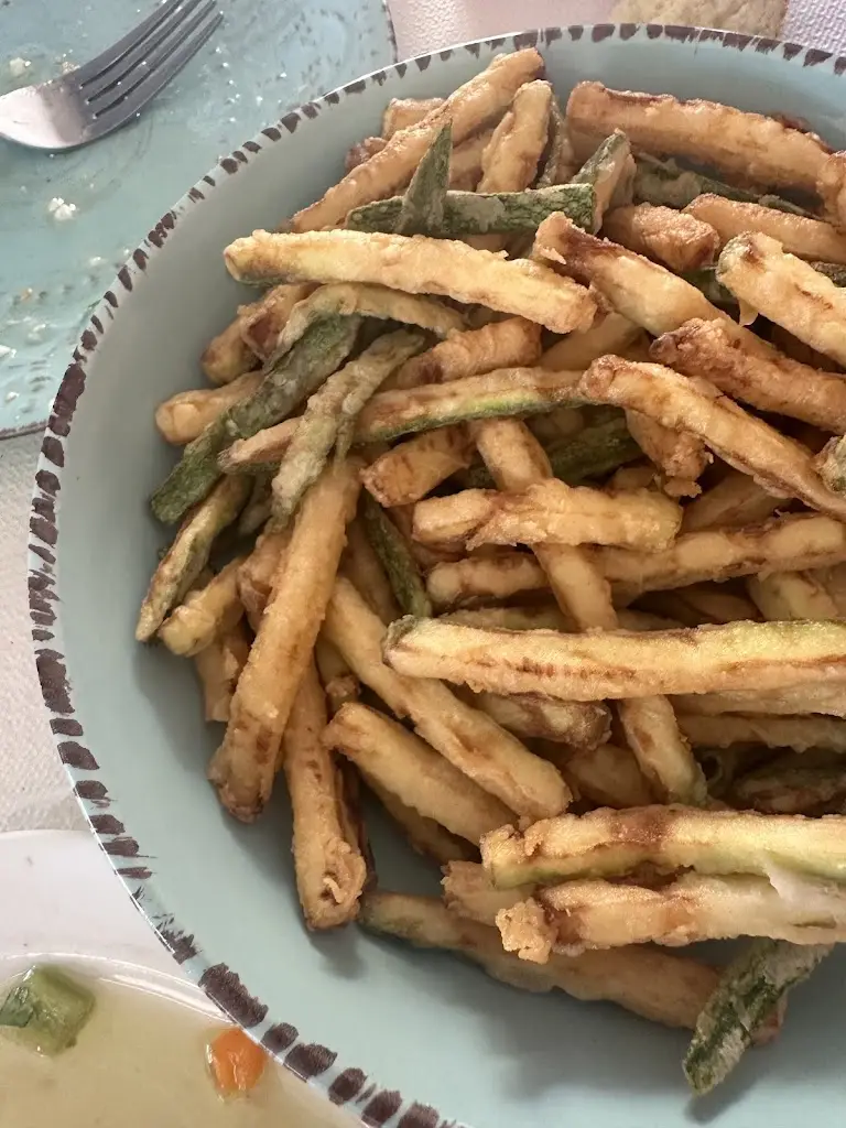 Puiu Alexandru_O Naftis / Greek Traditional Tavern_Palaiá Fókaia_review